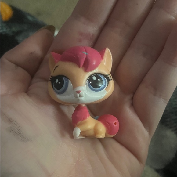Y2K Littlest Pet Shop #3734 Kitson Cat Figure- see all photos - Picture 1 of 4